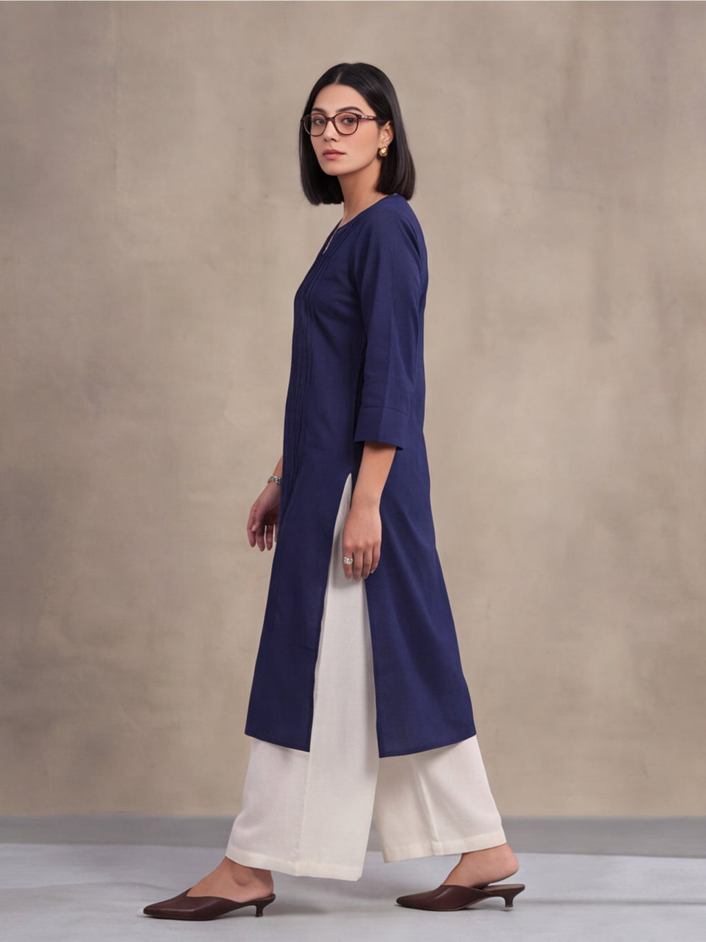 Jaipur Kurti Women's Solid Straight Pure Cotton Kurta Navy Blue