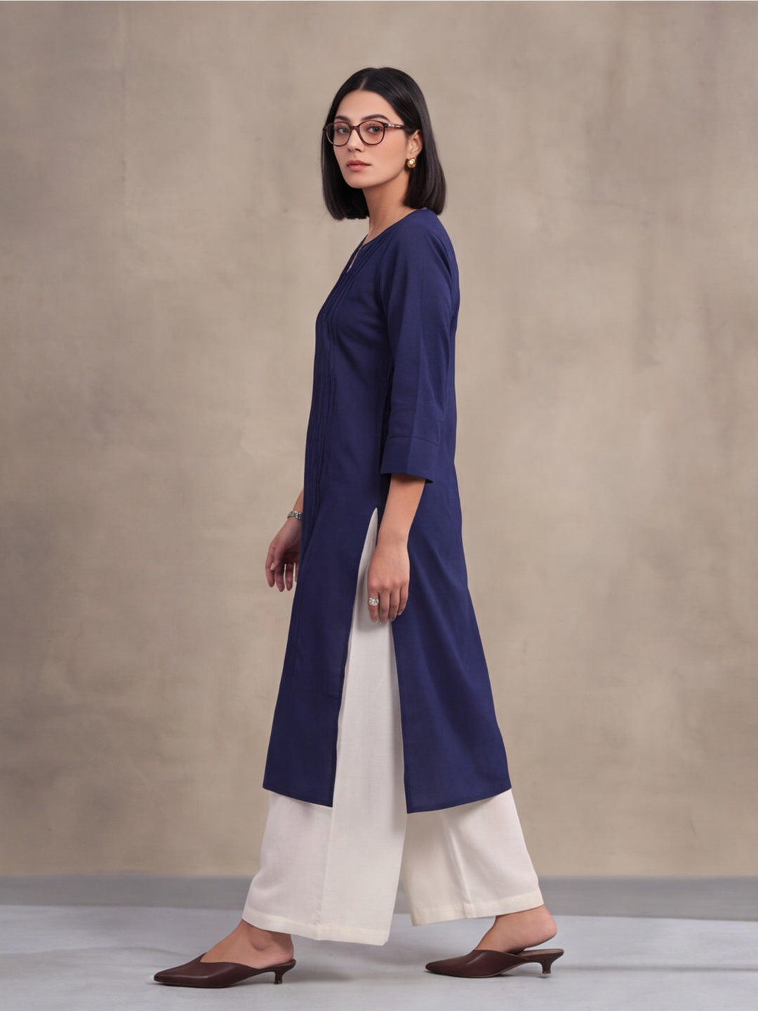 Jaipur Kurti Women's Solid Straight Pure Cotton Kurta Navy Blue