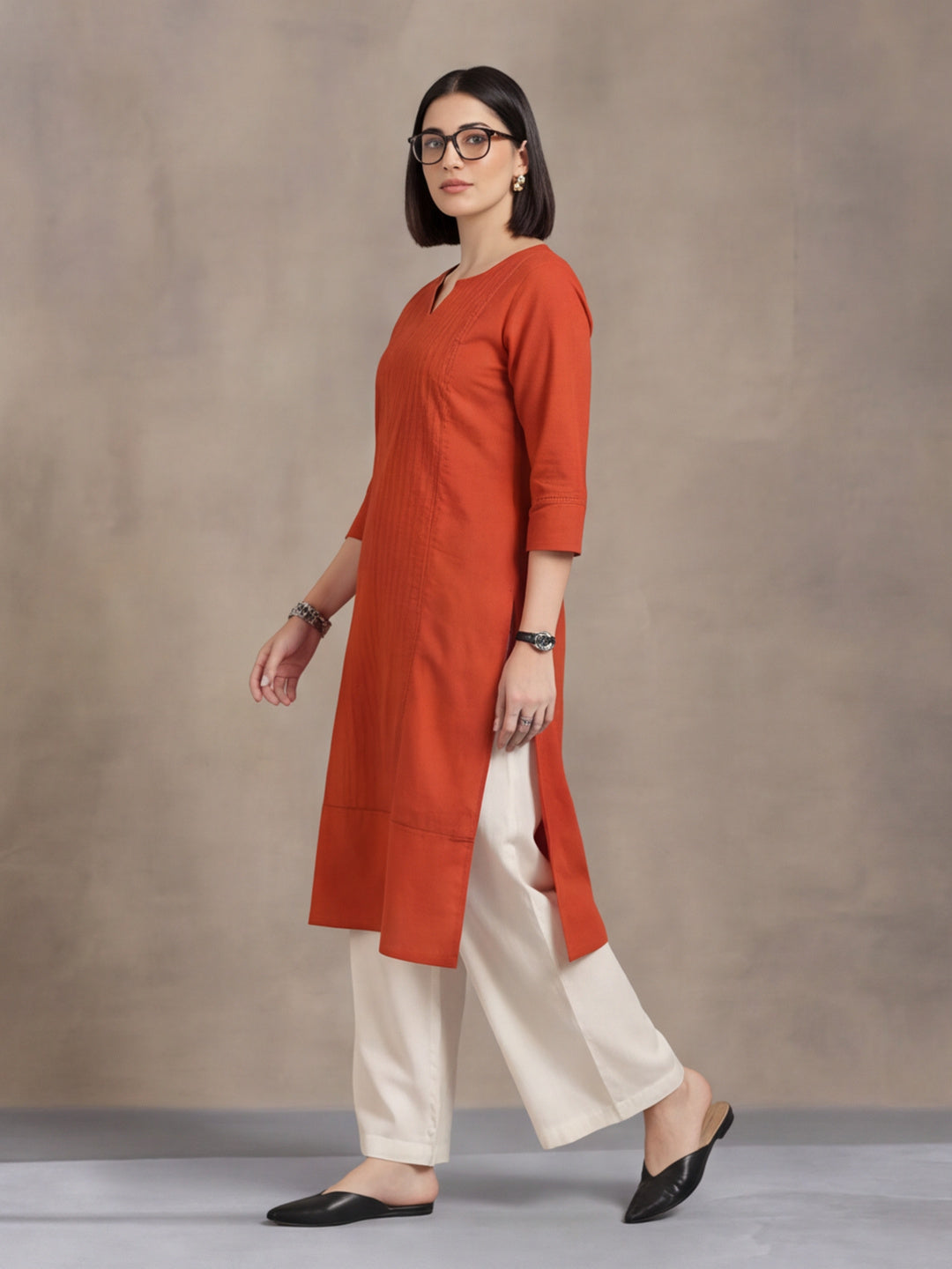 Jaipur Kurti Women's Solid Straight Pure Cotton Kurta Rust
