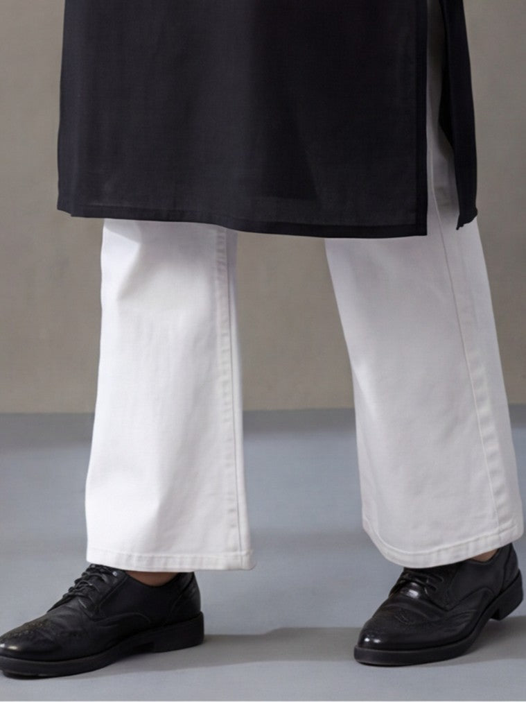 Jaipur Kurti Women's Embroidered Straight Sleeveless Kurta Teal