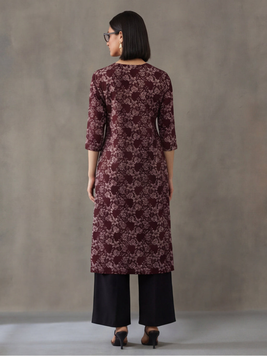 Jaipur Kurti Women's Floral Printed Straight Pure Cotton Kurta Maroon