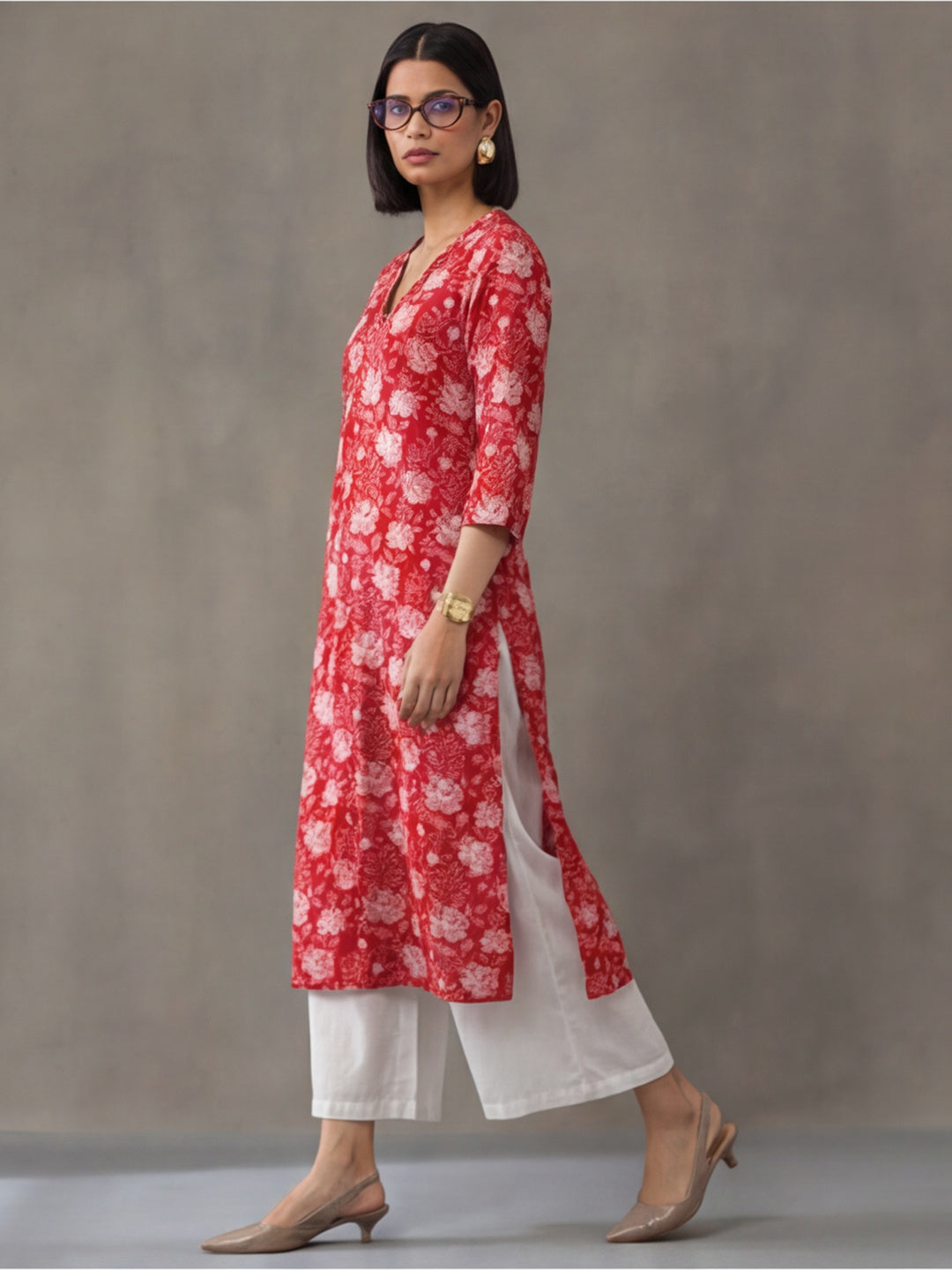 Jaipur Kurti Women's Floral Printed Straight Pure Cotton Kurta Red