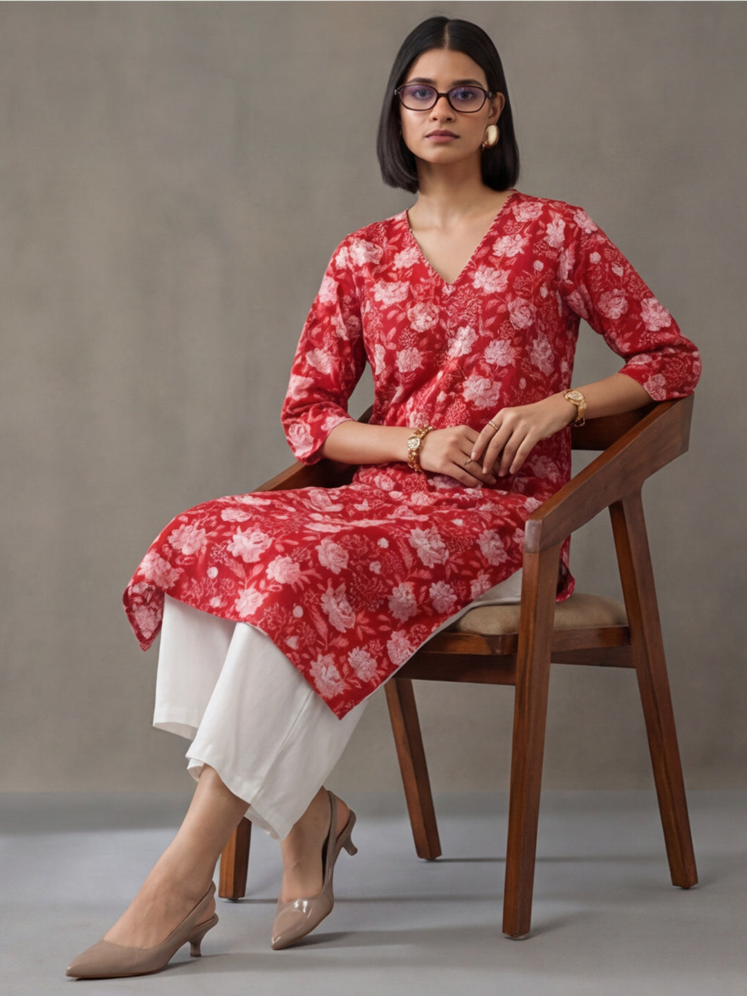 Jaipur Kurti Women's Floral Printed Straight Pure Cotton Kurta Red