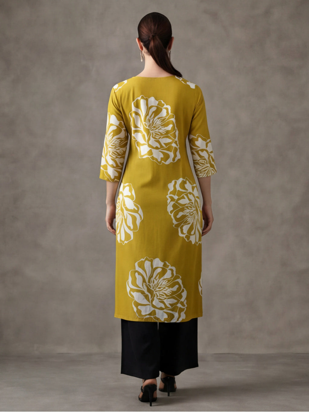 Jaipur Kurti Women's Floral Embroidered Straight Kurta Cotton Yellow
