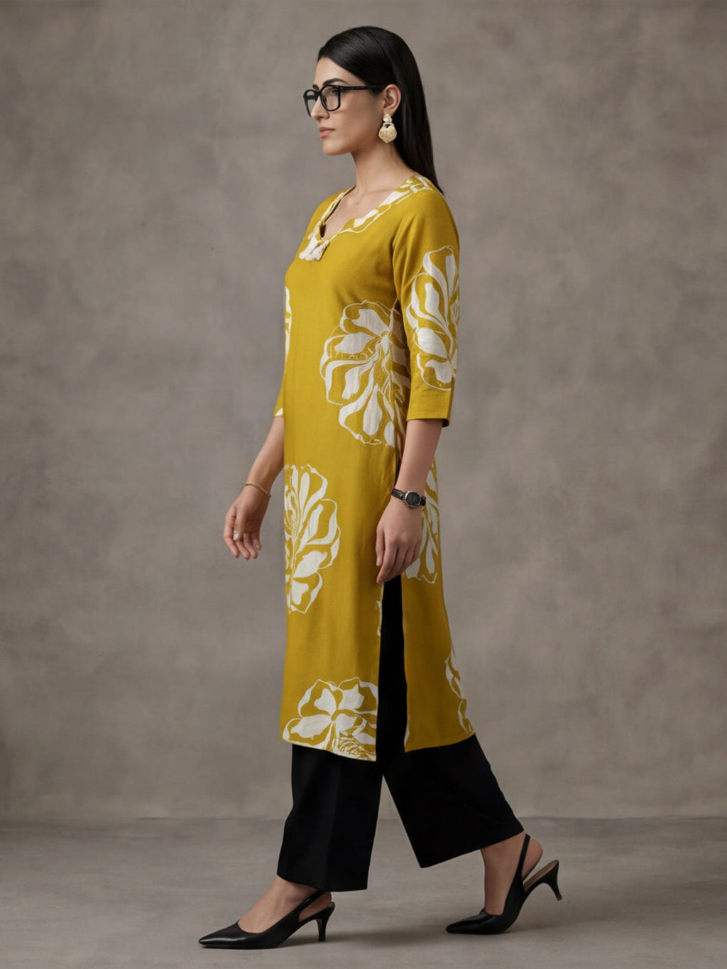 Jaipur Kurti Women's Floral Embroidered Straight Kurta Cotton Yellow
