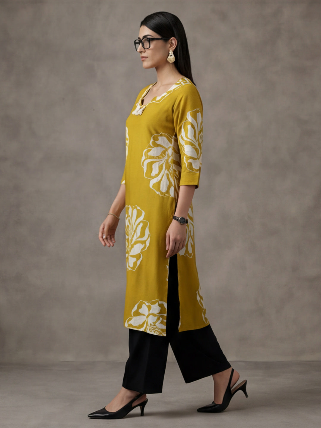 Jaipur Kurti Women's Floral Embroidered Straight Kurta Cotton Yellow