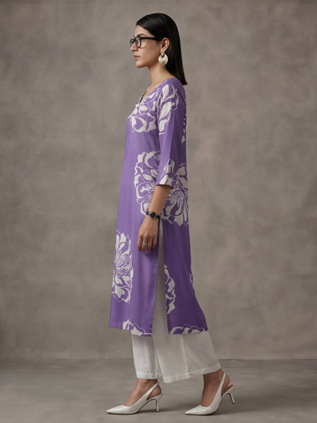 Jaipur Kurti Women's Floral Embroidered Straight Pure Cotton Kurta Purple