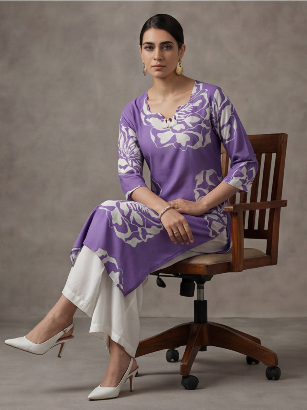 Jaipur Kurti Women's Floral Embroidered Straight Pure Cotton Kurta Purple