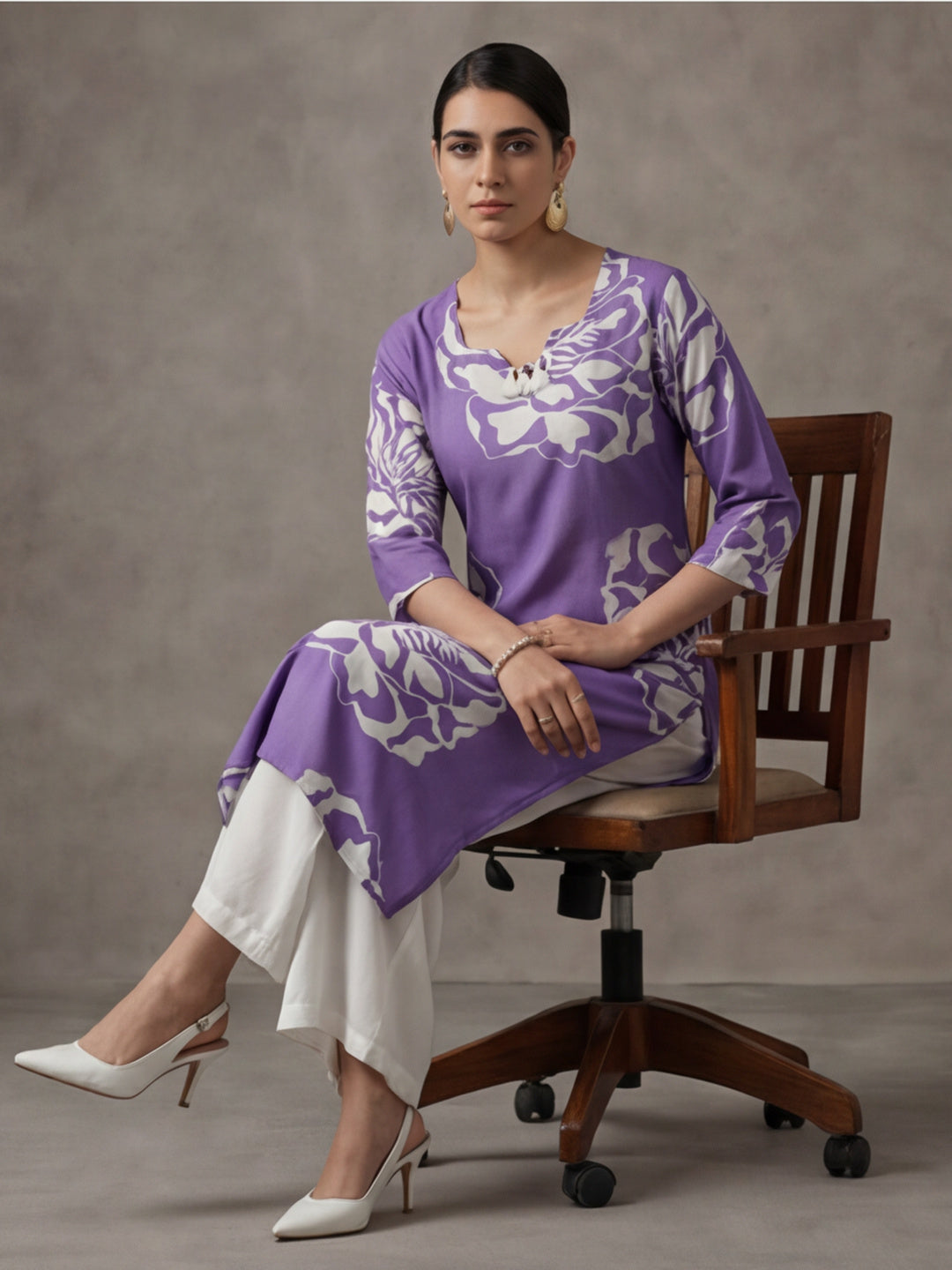 Jaipur Kurti Women's Floral Embroidered Straight Pure Cotton Kurta Purple