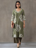 Jaipur Kurti Women's Floral Embroidered Straight Pure Cotton Kurta Green