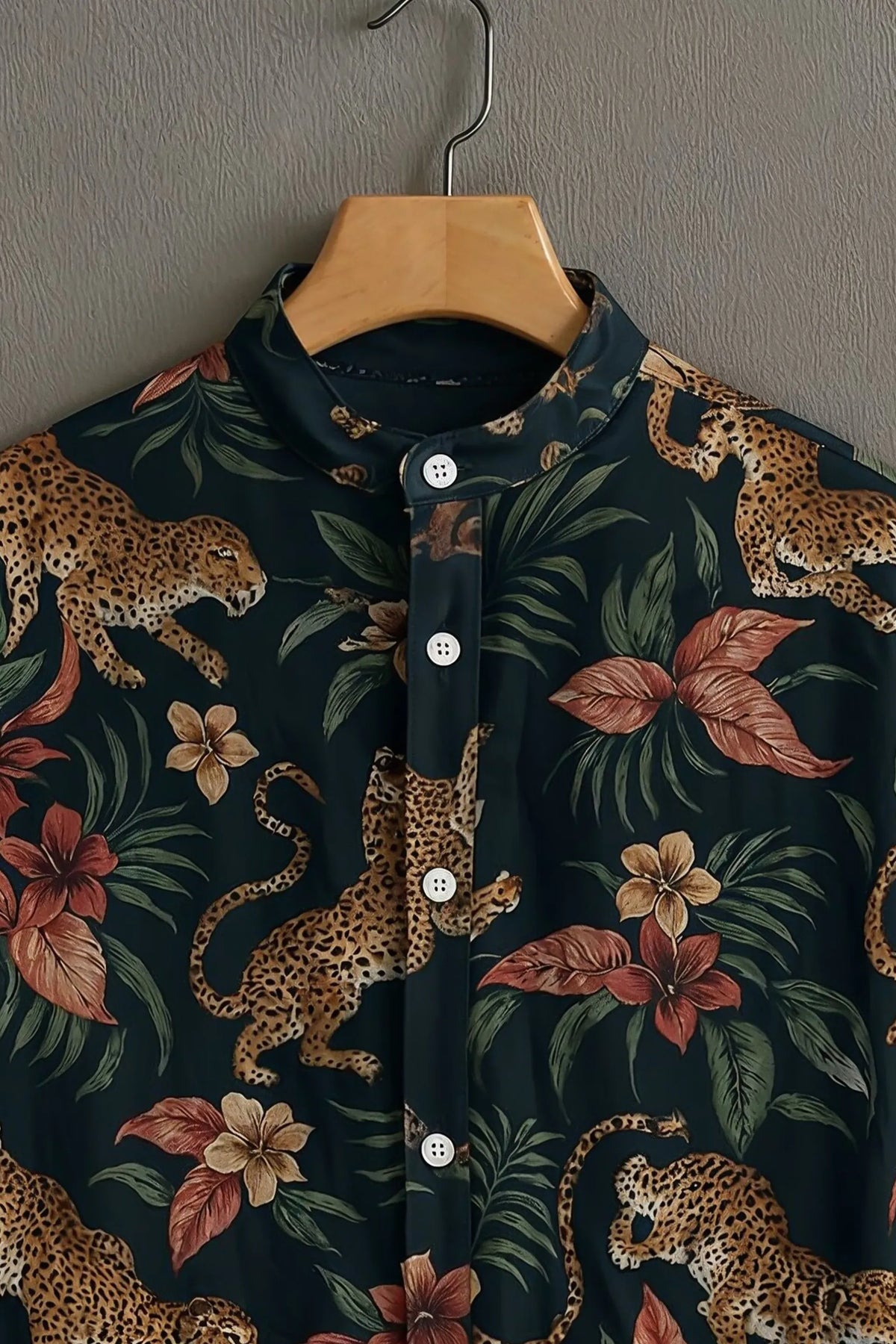 Men's Tropical Leopard Floral Mandarin Collar Half Sleeve Shirt