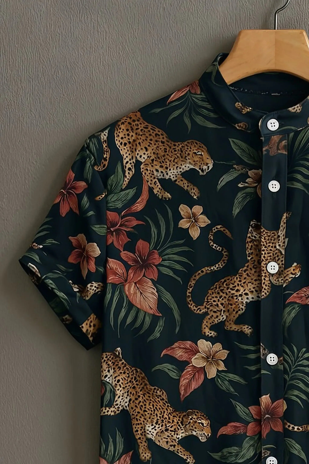 Men's Tropical Leopard Floral Mandarin Collar Half Sleeve Shirt